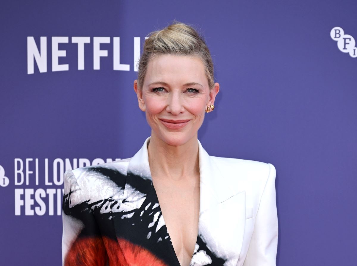 Cate Blanchett - Taylor Russell: Απόλυτα σύγχρονες με σύνολα McQueen