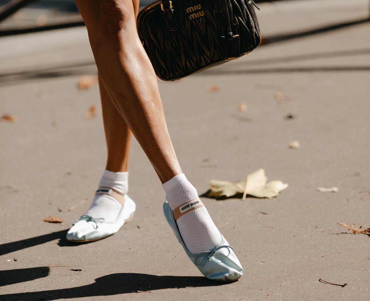 Οι μπαλαρίνες επέστρεψαν! Πώς θα τις φορέσεις με στιλ