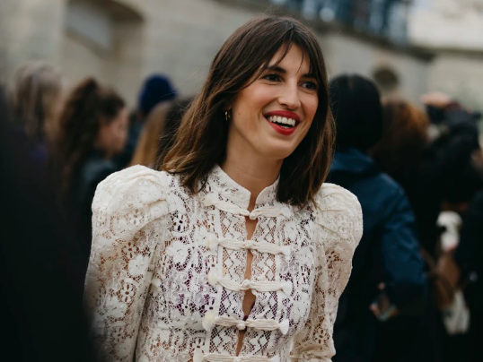 Subtle shag: Το πιο ανάλαφρο και cool κούρεμα της σεζόν