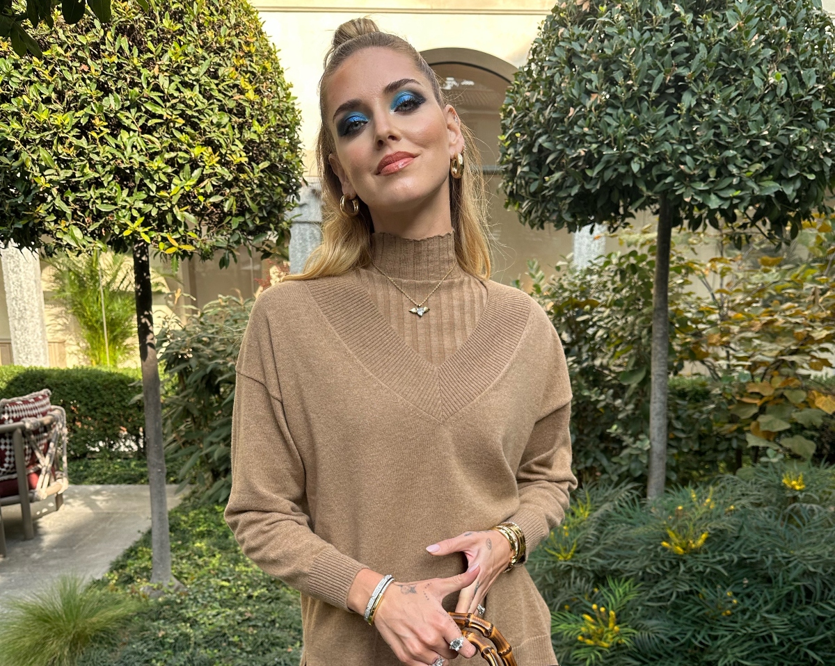 Chiara Ferragni και Τόνια Σωτηροπούλου λαμπερές με Falconeri από τη συλλογή Ultrafine Cashmere FW22