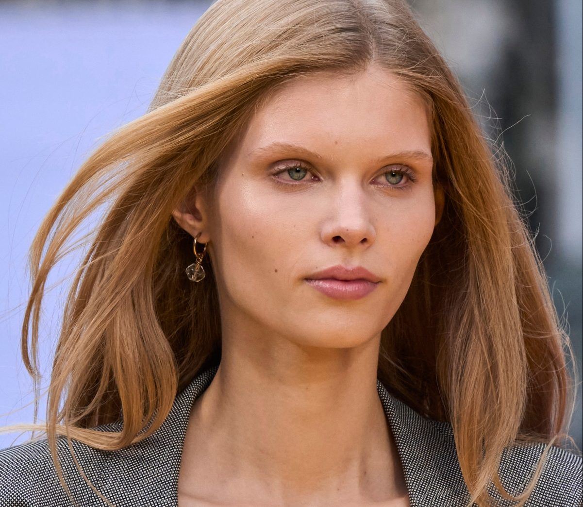 Ποιο είναι το πιο κολακευτικό hair color για εσένα; 2 μυστικά για να κάνεις πάντα τη σωστή επιλογή