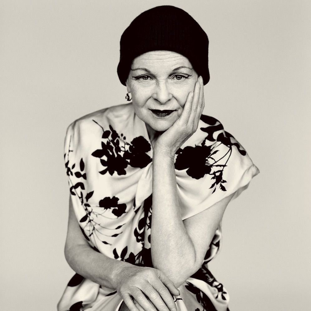 Vivienne Westwood |1941 - 2022: Η αρχιτεκτόνισσα του βρετανικού στιλ έφυγε από τη ζωή