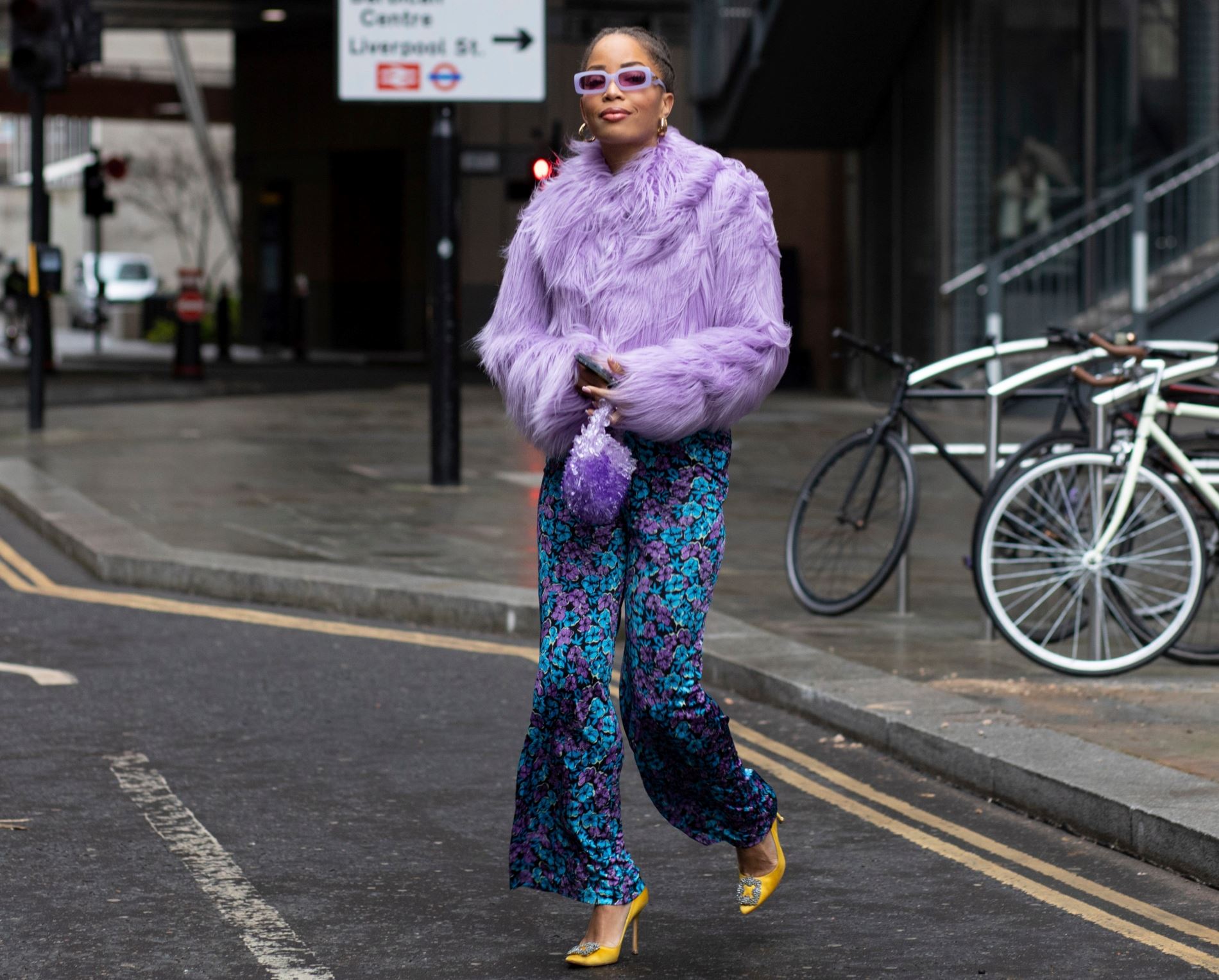 "Δεν έχω τι να φορέσω!": Τα tips των fashion editors για να ξεκλειδώσεις το στιλ σου με όσα έχεις ήδη στην ντουλάπα σου