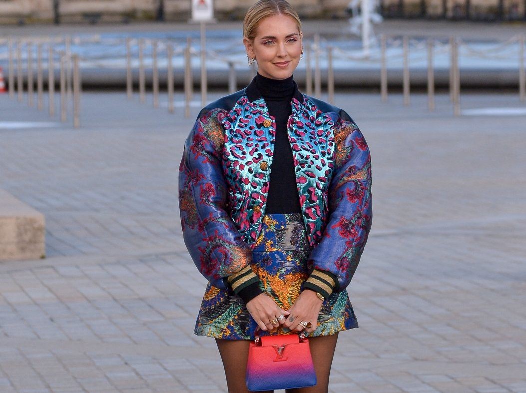 Sparkly pink: Η Chiara Ferragni μας δίνει ξανά το απόλυτο inspo για το επόμενο μανικιούρ μας