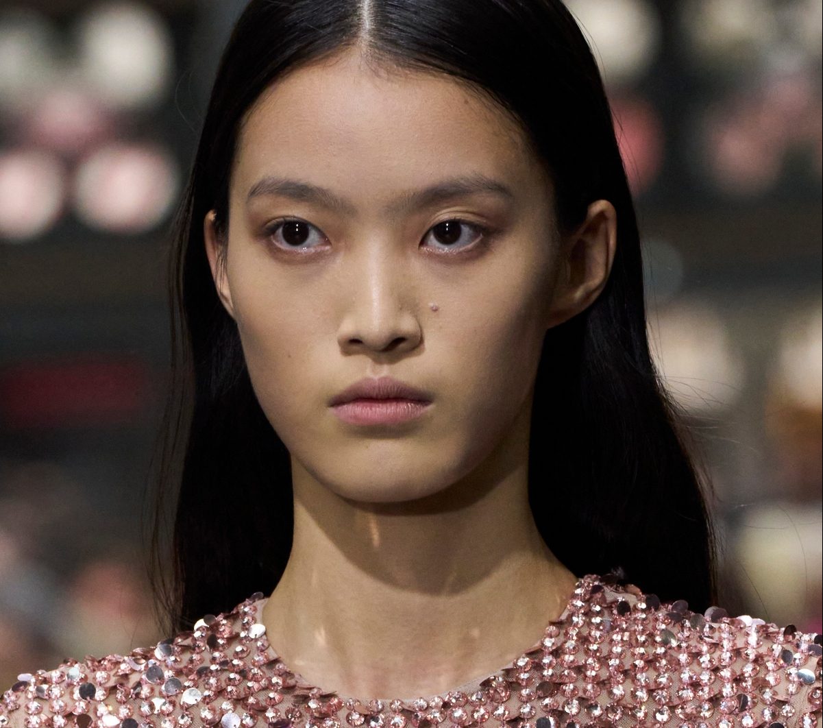 Αυτό είναι το beauty item που έχει συγκεντρώσει 18 εκατομμύρια προβολές στο διαδίκτυο