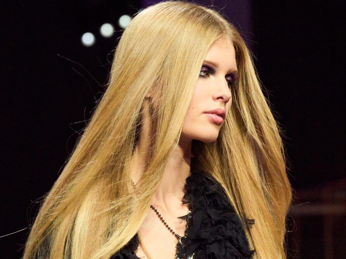 Champagne beige: Το πιο hot ξανθό χρώμα για το 2023