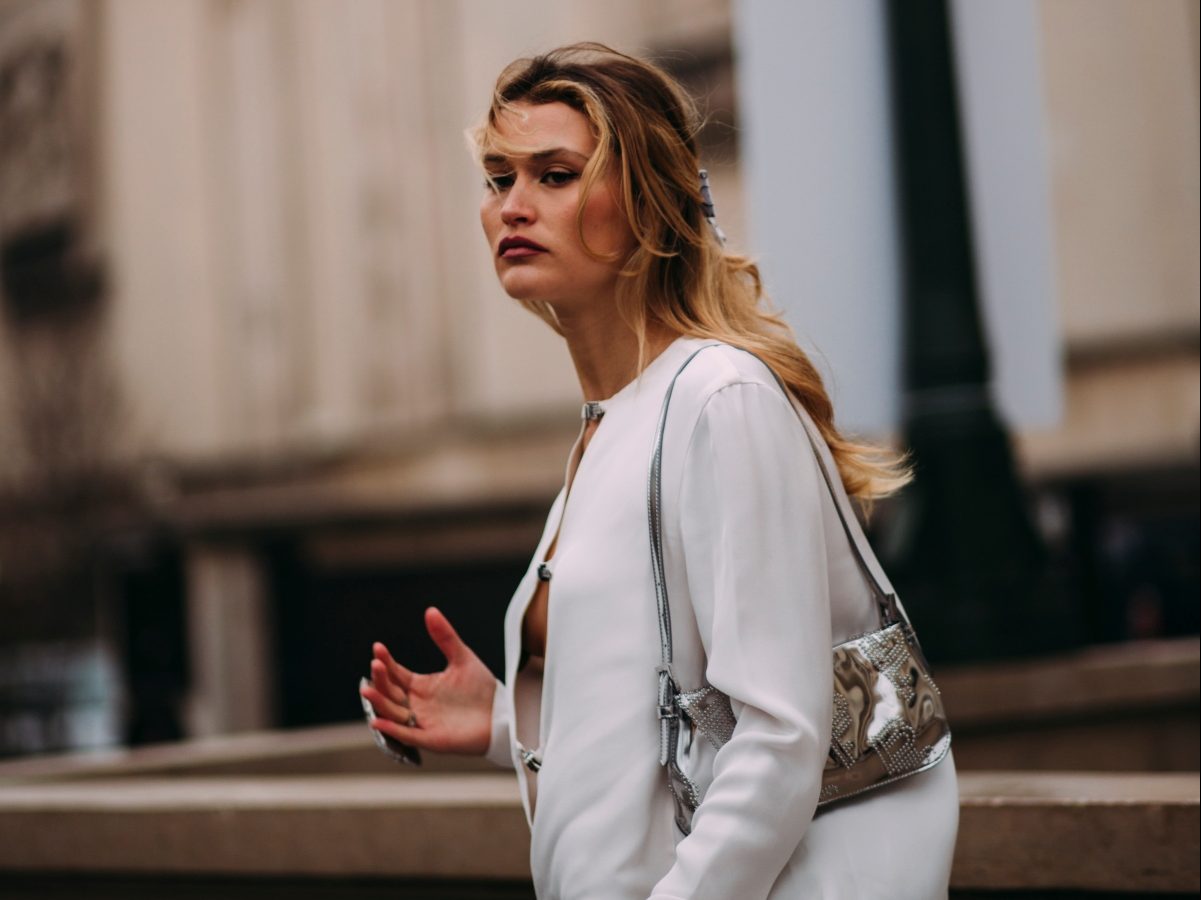 Με αυτό το άρωμα έχουν εμμονή όλες οι Γαλλίδες τώρα