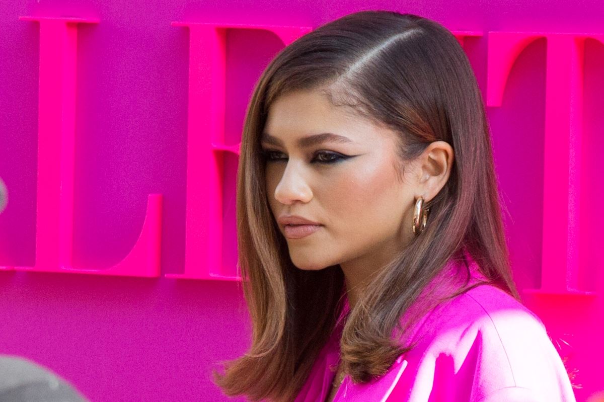 H Zendaya τόλμησε το απόλυτο "Honey blonde" χρώμα και το αποτέλεσμα της πάει πολύ