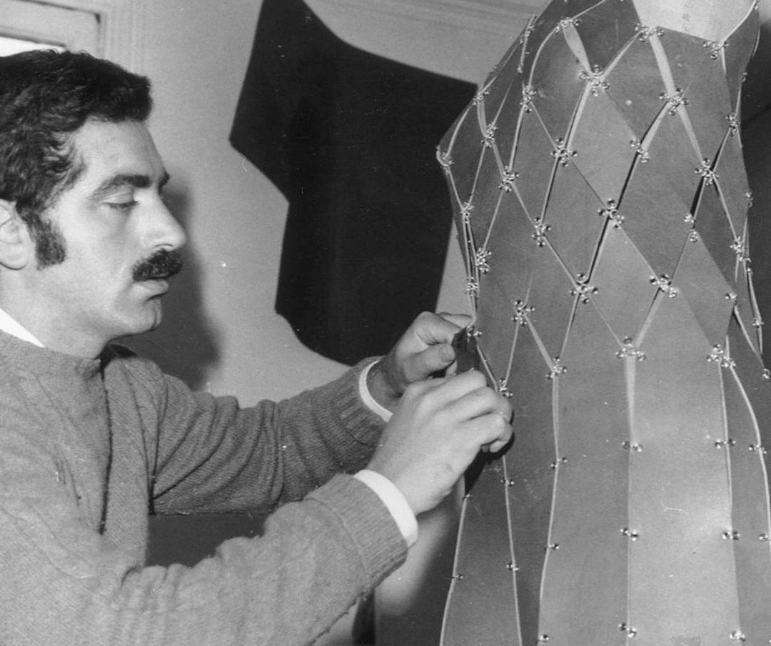 Paco Rabanne | 1934 - 2023: Η ζωή και το έργο του enfant terrible της μόδας