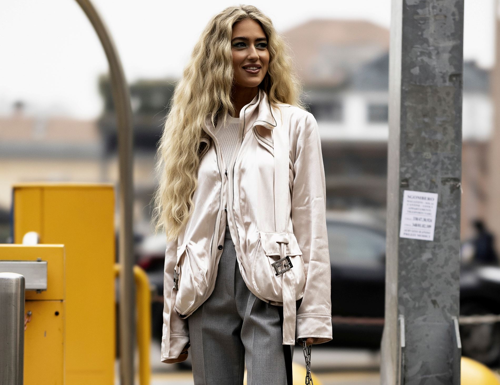 Brunch στο λόκαλ στέκι σου; 5 outfit για να 'σαι casual, αλλά και κομψή ταυτόχρονα