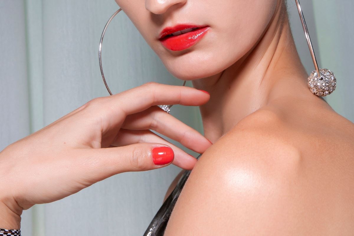 Easter nails: Βρήκαμε από τώρα τα μανικιούρ που θα υιοθετήσουμε το Πάσχα