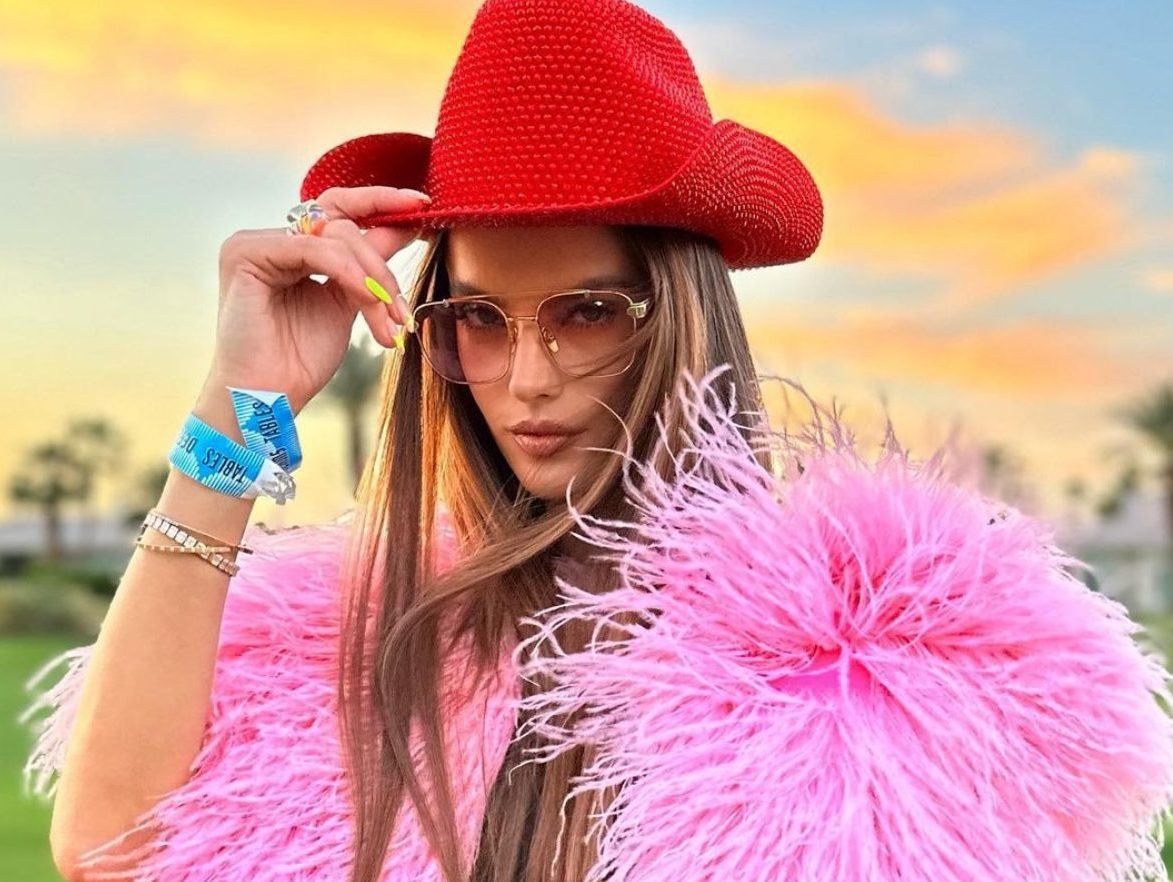 Coachella 2023: Τα beauty looks που ξεχωρίσαμε αμέσως