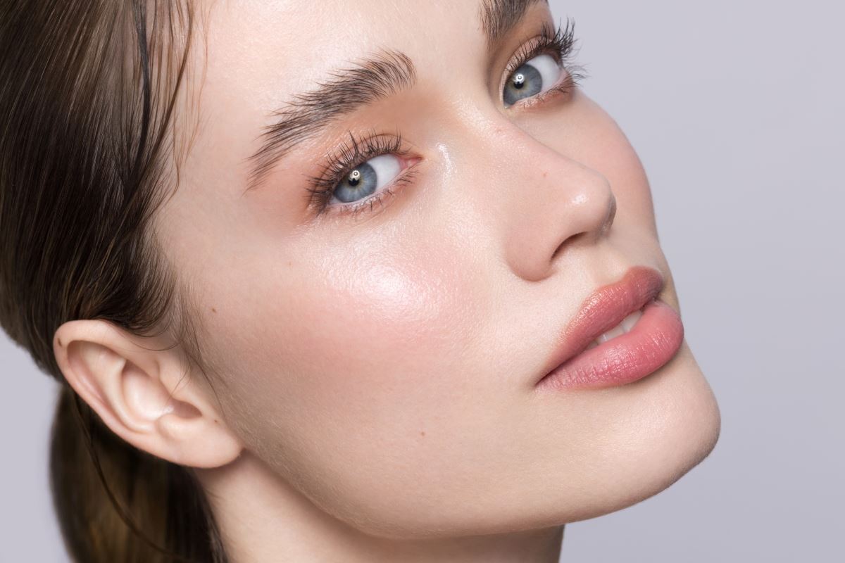 Skin icing: 6 λόγοι που θα σε κάνουν να αγαπήσεις αυτό το skincare trend