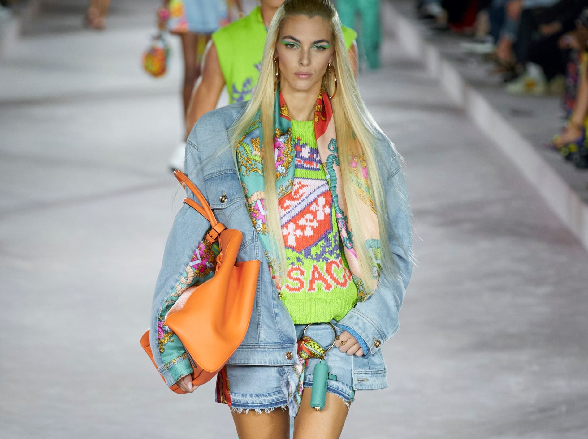 Denim dreaming: 7 denim σορτς για να "γιορτάσεις" την κουλ πλευρά σου