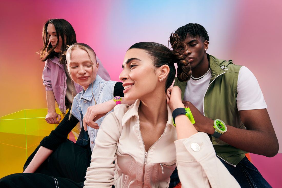 Swatch NEON: H Swatch προσφέρει φωτεινά καλοκαιρινά vibes