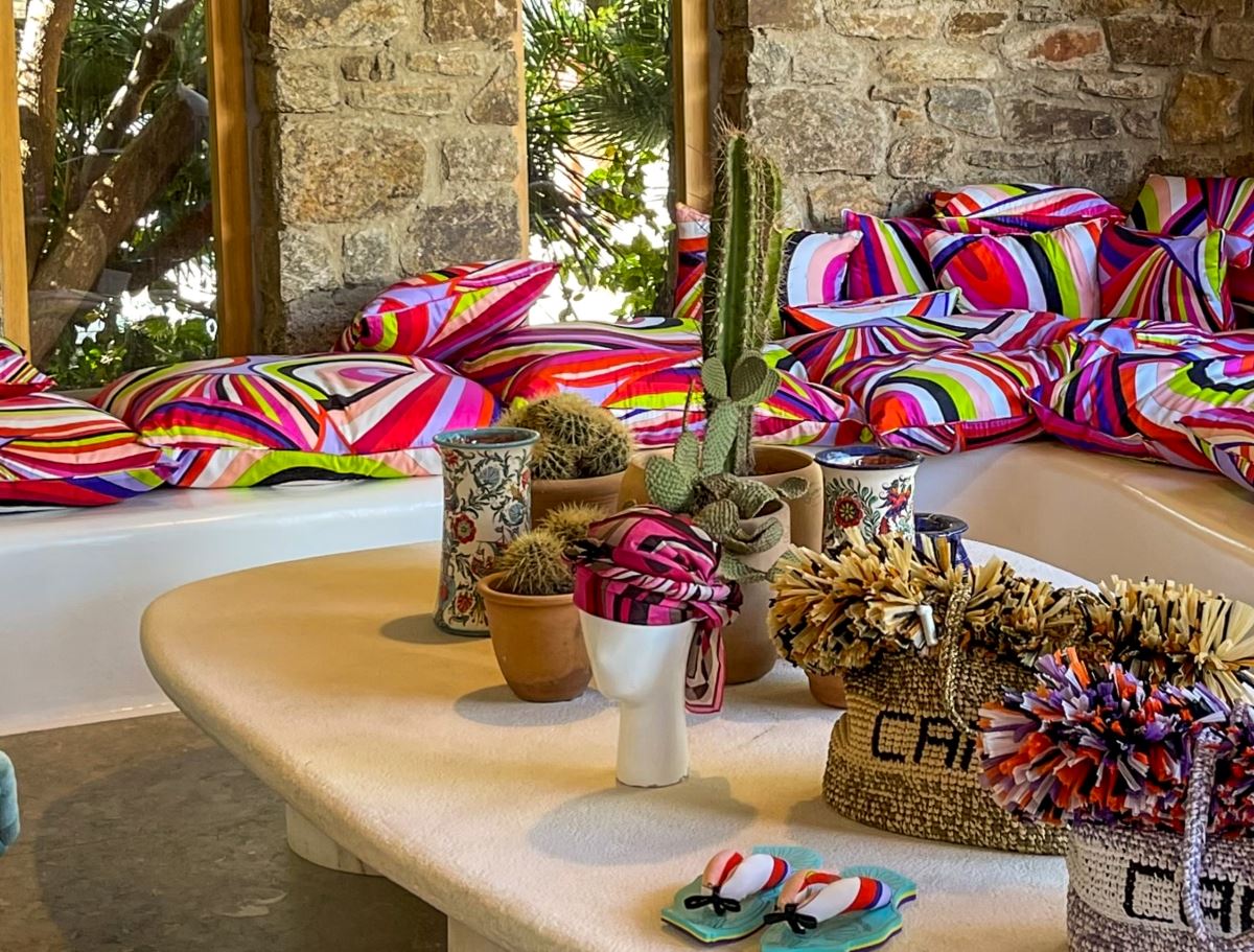 Luisa World x PUCCI: Το νέο πολύχρωμο pop up στη Μύκονο είναι γεγονός