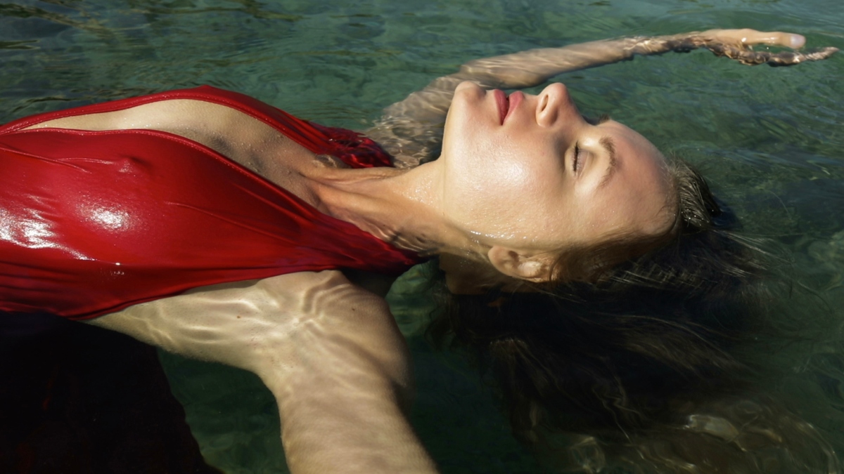 Αυτή είναι η ιδανική θερμοκρασία για να πλένουμε το πρόσωπό μας