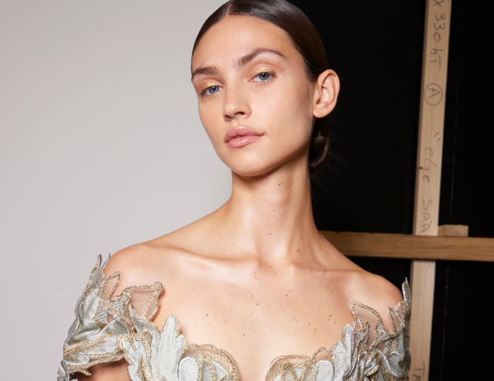 "Golden hour makeup" : Το πιο σαγηνευτικό μακιγιάζ του καλοκαιριού