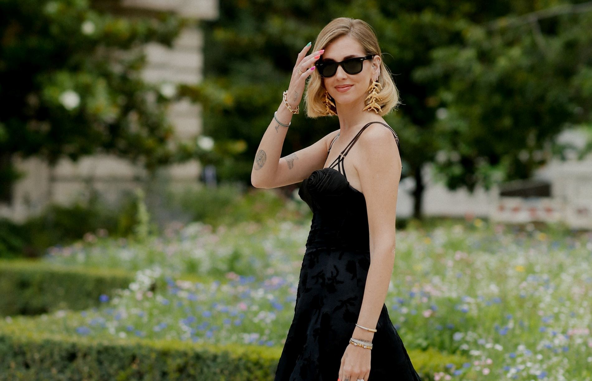 H Chiara Ferragni φόρεσε το trend της σεζόν και σου δείχνει πώς να το δοκιμάσεις κι εσύ