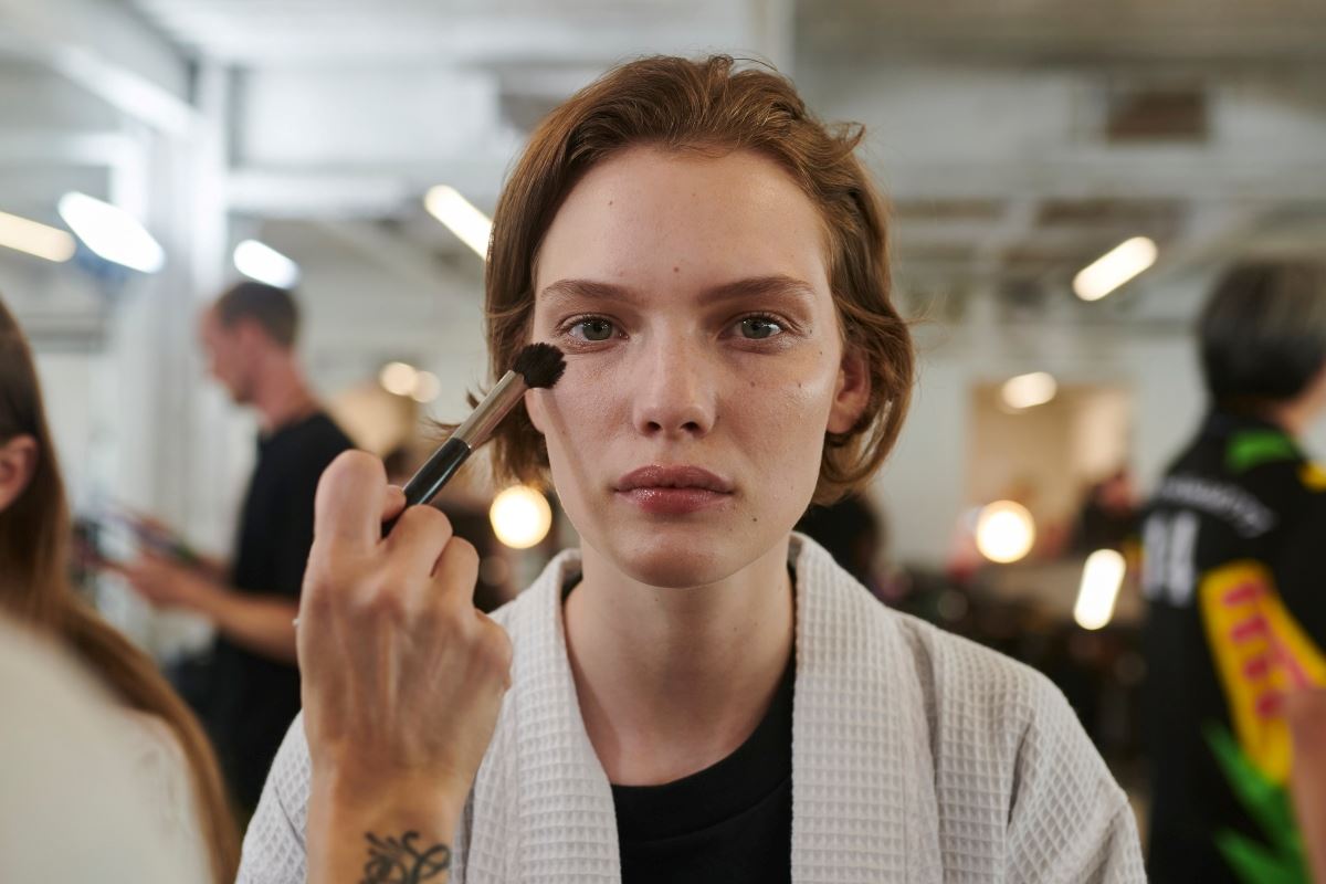 4 beauty trends που θα βλέπεις παντού όλο το φθινόπωρο