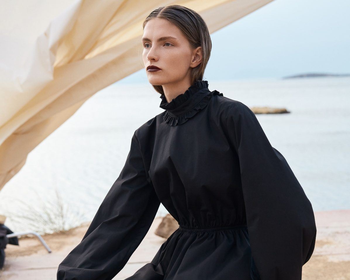 Ηaáls A/W 23-24: “Play with Shadows”