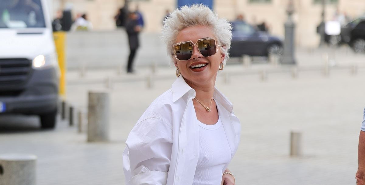 Η Florence Pugh επέλεξε το ιδανικό outfit για τη φθινοπωρινή εποχή