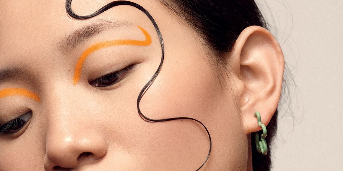 Power Lines: Εφαρμόζουμε το eyeliner στα beauty looks με τον πιο ευφάνταστο τρόπο