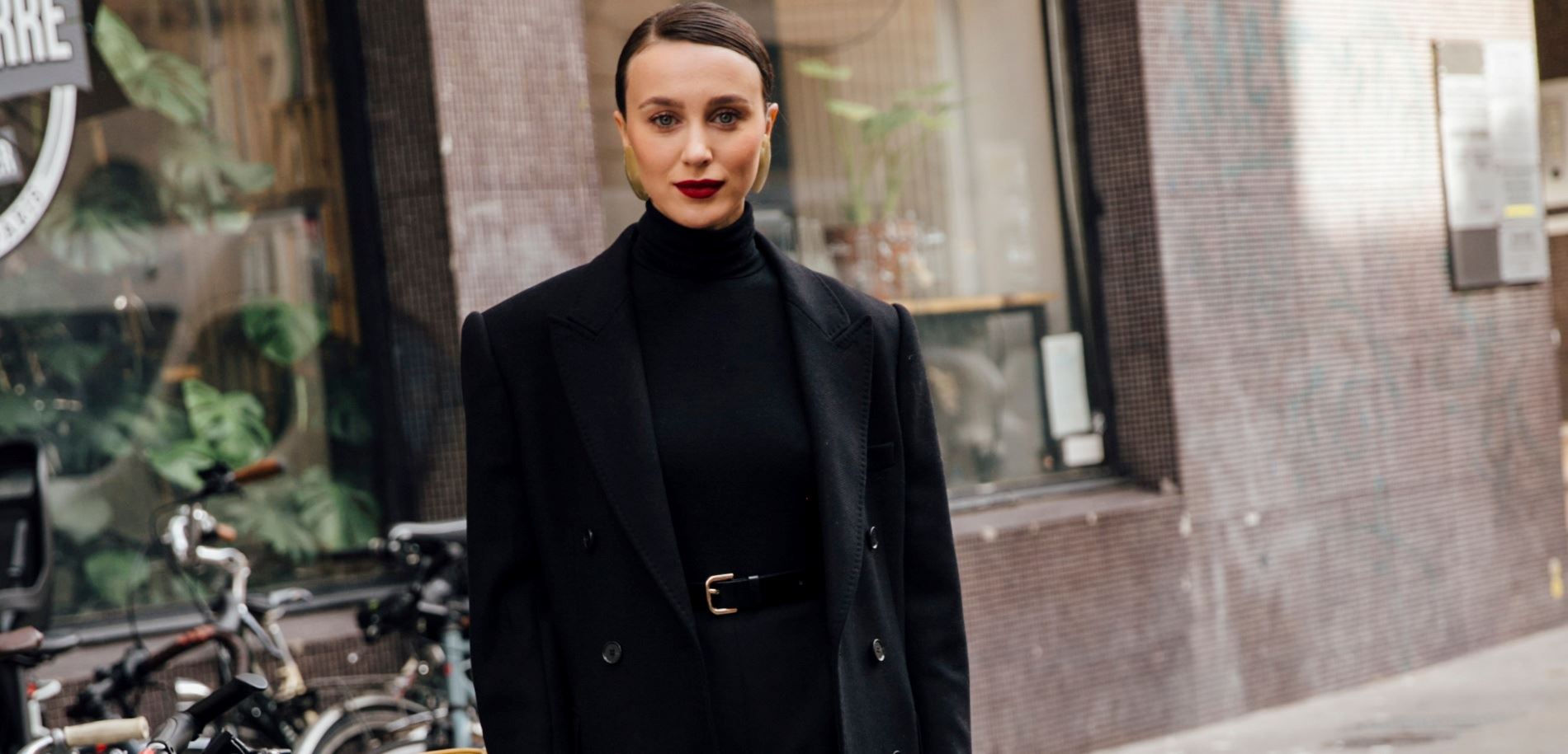 Fall Inspo: 10 πλεκτά φορέματα που είναι ιδανικά για το γραφείο