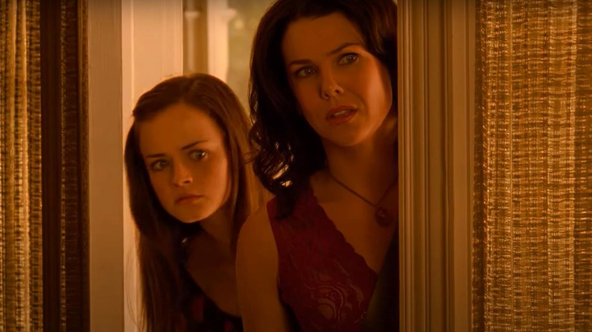 Gilmore Girls: 5 items που θα θέλαμε να κλέψουμε από τη φθινοπωρινή γκαρνταρόμπα της Lorelai Gilmore