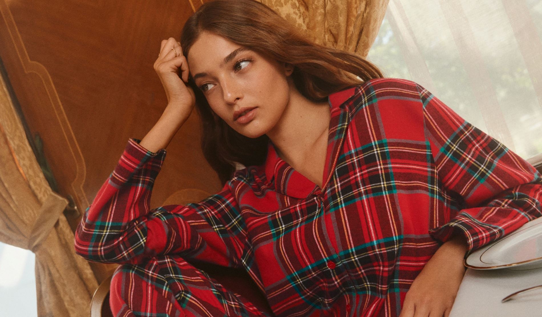 Intimissimi: Η νέα συλλογή της Intimissimi είναι αφιερωμένη στη μαγεία των Χριστουγέννων