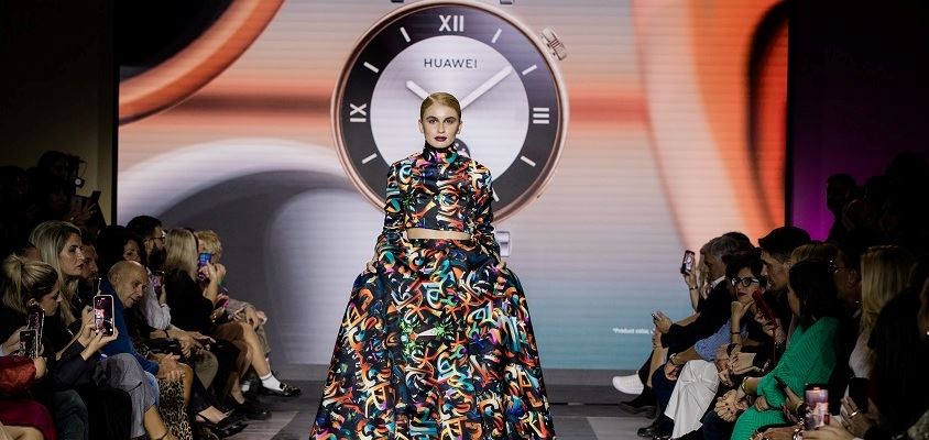 HUAWEI WATCH GT4: Στηρίζει τα New Designers Awards και βραβεύεται ως “Best Fashion Tech Wearable”