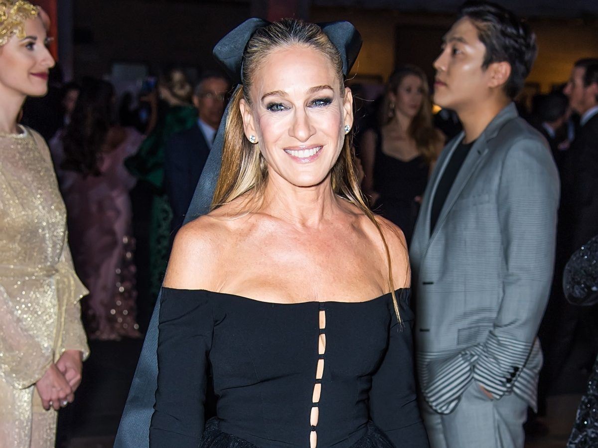 Sarah Jessica Parker: Αυτό είναι το έλαιο που λατρεύει για την περιποίηση του σώματός της