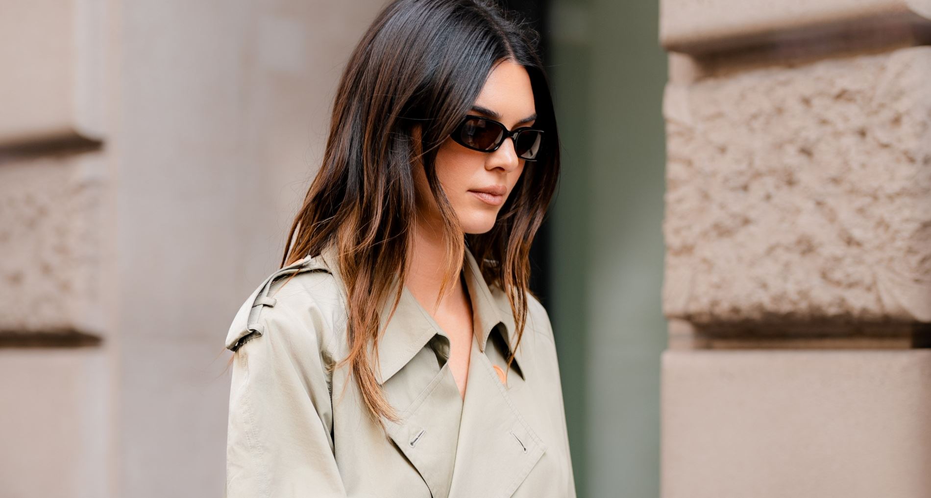 Η Kendall Jenner φόρεσε το ιδανικό χειμερινό φόρεμα για όλες τις ώρες