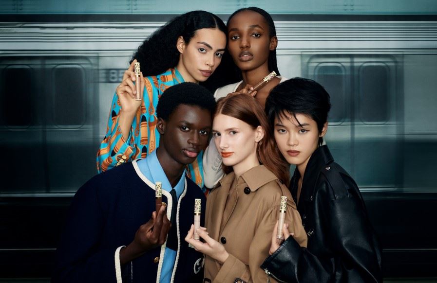 Gucci Beauty: Τα προϊόντα ομορφιάς που όλες θέλαμε να δοκιμάσουμε ήρθαν στην Ελλάδα