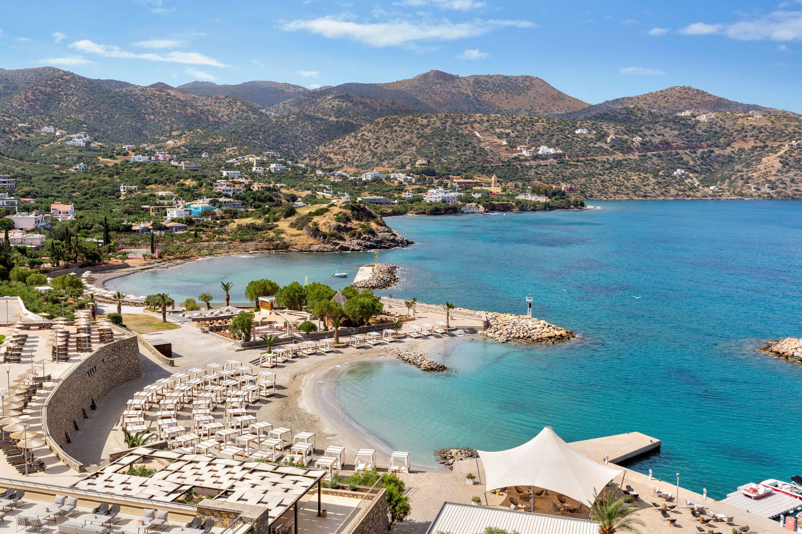 4 νέες βραβεύσεις για το Wyndham Grand Mirabello και την Zeus International Hotels & Resorts