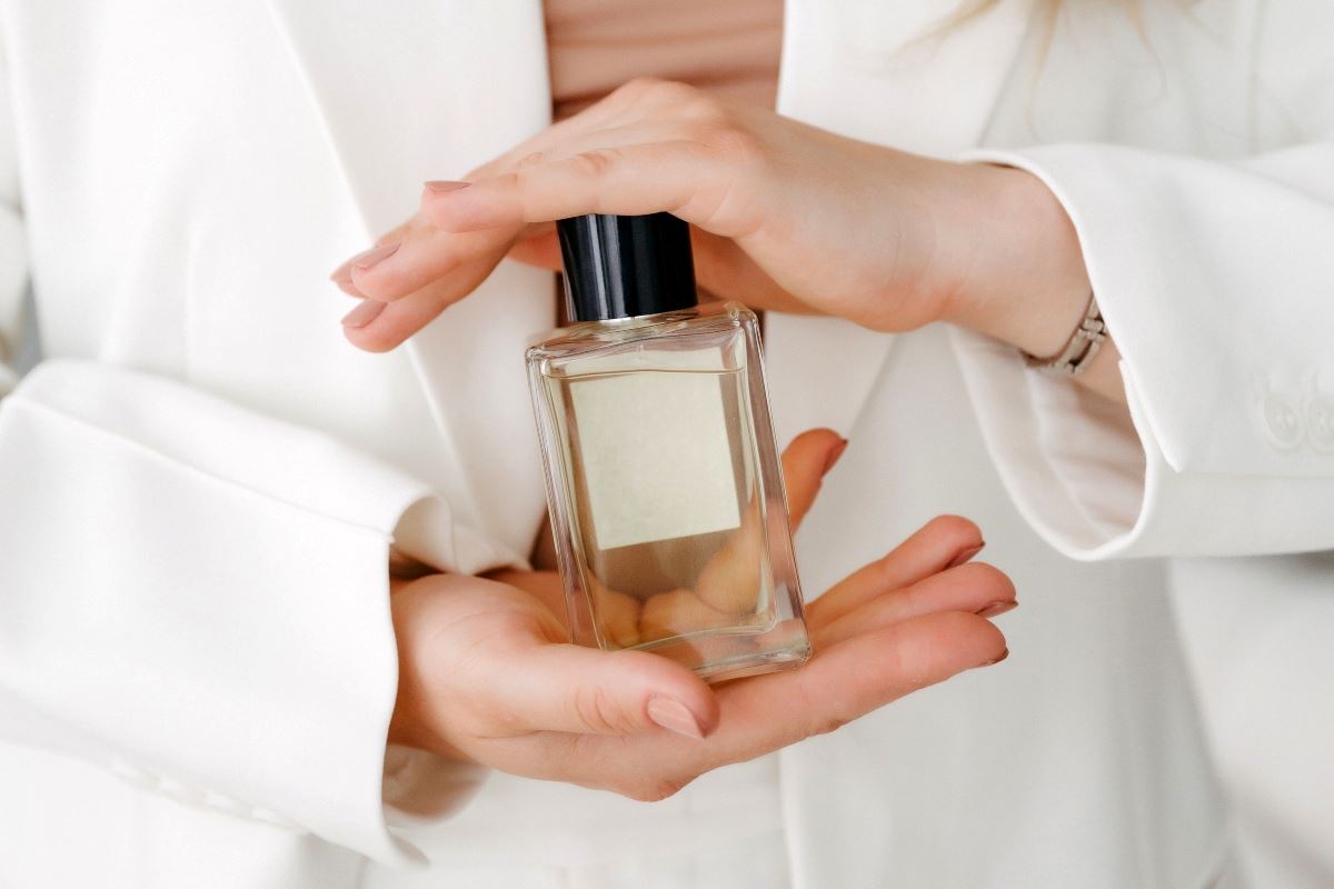 Αυτό είναι το unisex άρωμα που έχει σημειώσει τις περισσότερες πωλήσεις όλων των εποχών