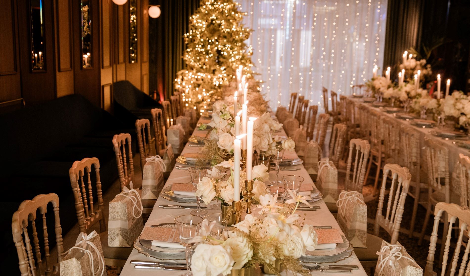 “Dressed in Dior”: Το εκλεπτυσμένο Pre-Christmas dinner στο εστιατόριο Athénée