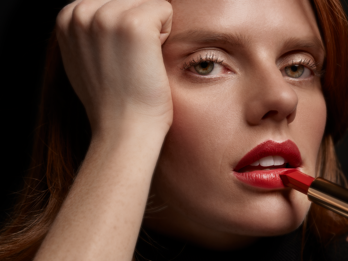 Lipstick Lovers: Αυτές τις δύο νέες αποχρώσεις κραγιόν θέλουμε να τις προσθέσουμε στη συλλογή μας