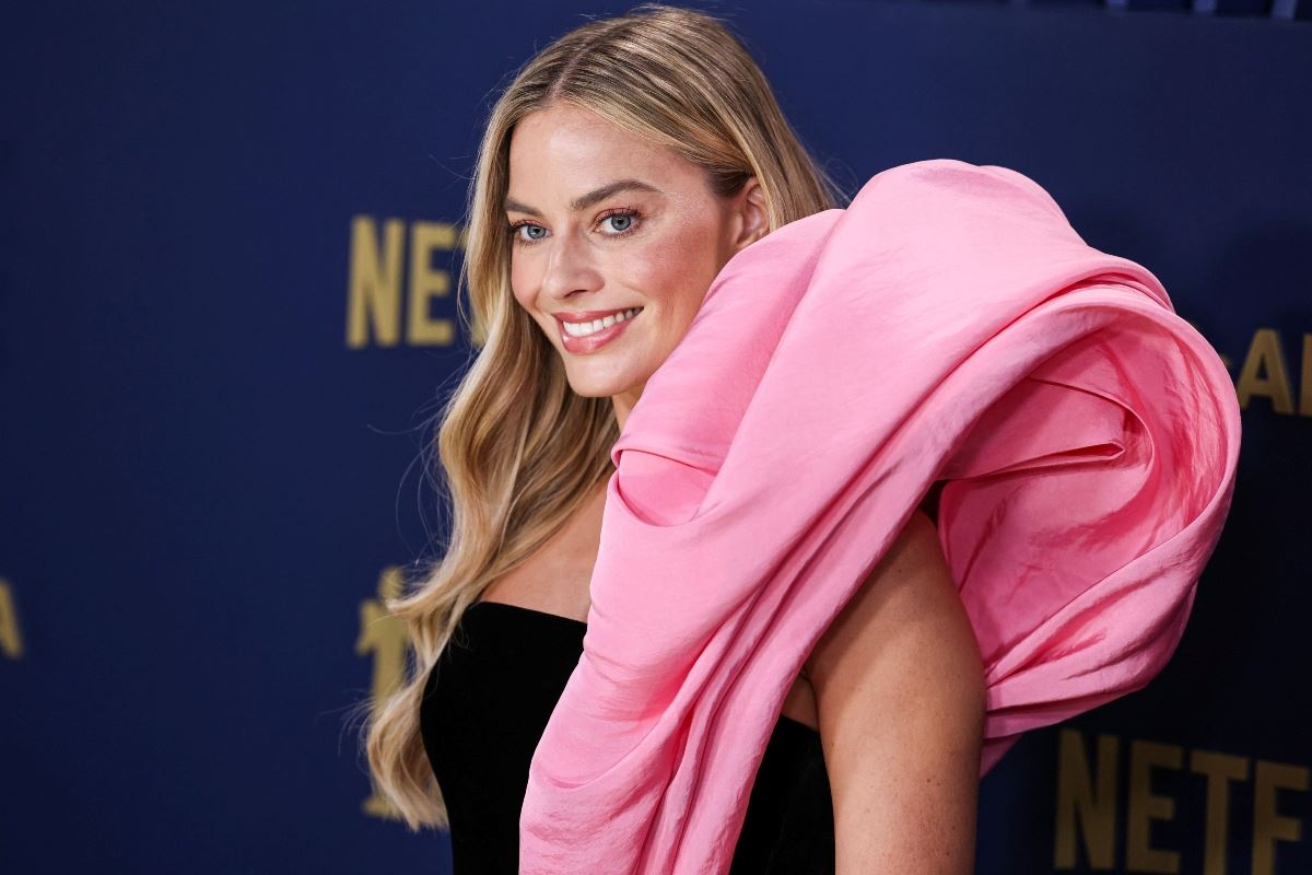Margot Robbie: Έκανε το μανικιούρ της άνοιξης