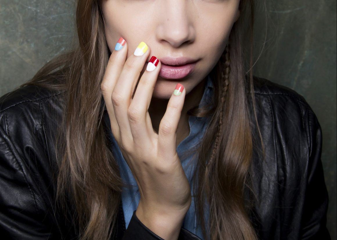 Haute Couture Nails: 5 μοναδικά βερνίκια νυχιών από τους μεγαλύτερους οίκους μόδας