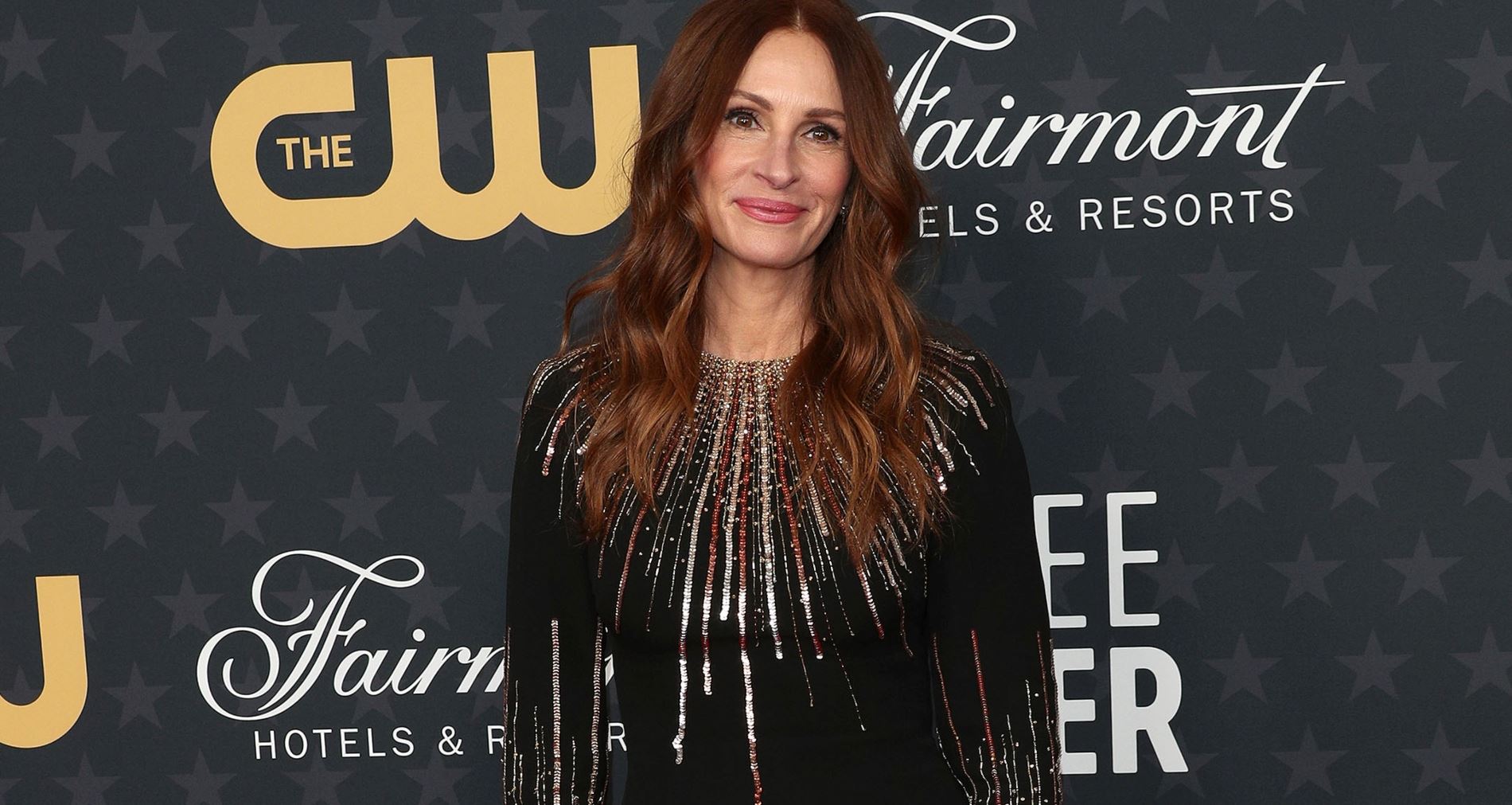Η Julia Roberts συνυπογράφει την πρώτη συλλογή κοσμημάτων με τον οίκο Chopard