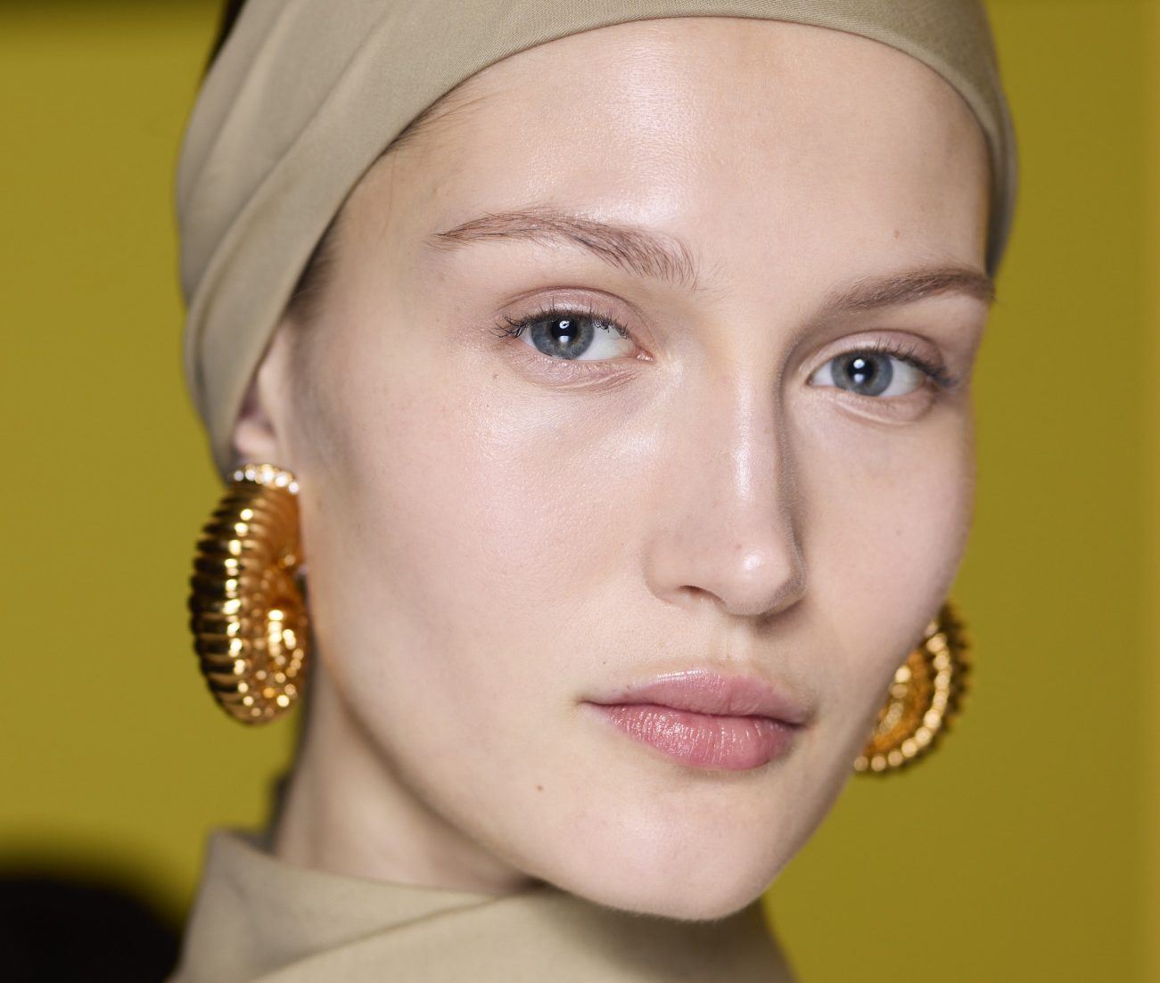 Glowing Skin: 5 φυσικοί τρόποι για να ενισχύσουμε τη λάμψη της επιδερμίδας μας