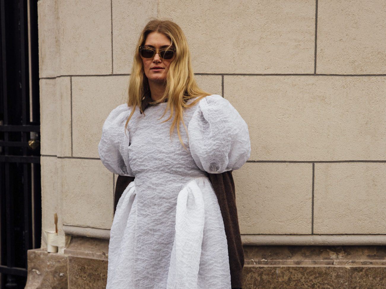 "Syrup Blonde": Το ξανθό χρώμα που κάνει θραύση στα social media τώρα