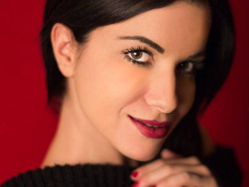 Γεωργία Κούκα: Η musical performer που με τη φωνή της "έφτασε" μέχρι τη Disney
