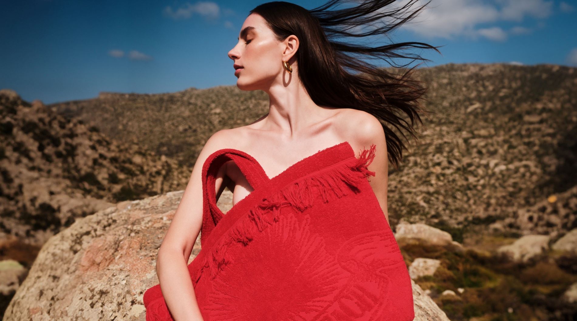 Sun of a Beach SS24: Το αγαπημένο καλοκαιρινό brand στην πιο vibrant εκδοχή του