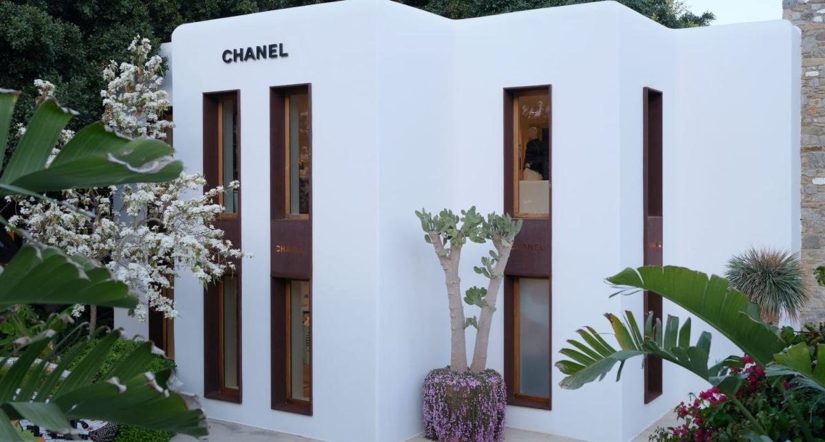 Reopening για τη boutique του οίκου Chanel στο Nammos Village στη Μύκονο