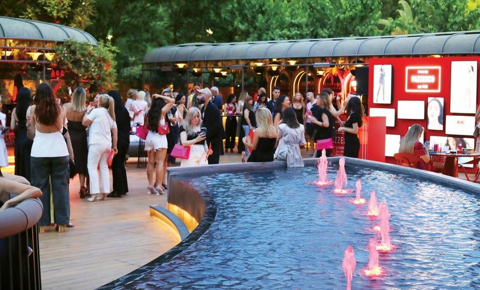 Η PINKO υποδέχτηκε το καλοκαίρι με ένα event αφιερωμένο στη φιλοσοφία του PINKO Pazzesco