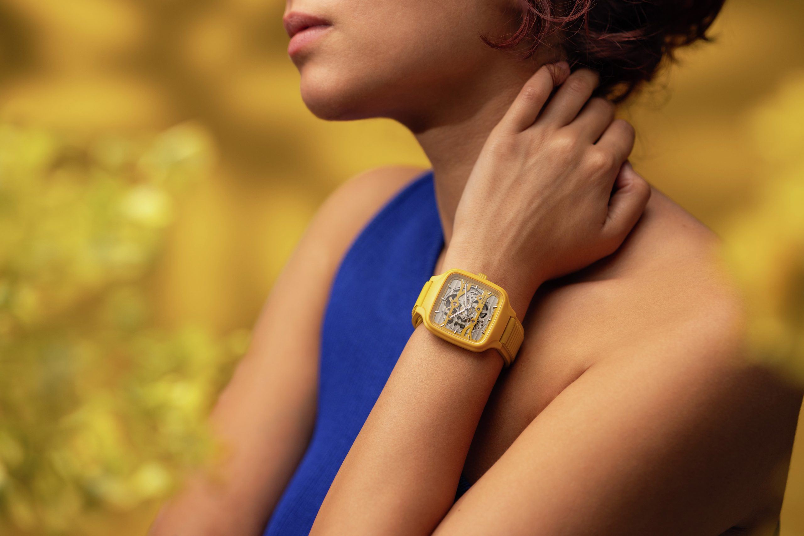 Summer vibes: Τα νέα Captain Cook της Rado είναι τα αξεσουάρ που χρειάζεσαι για αυτό το καλοκαίρι
