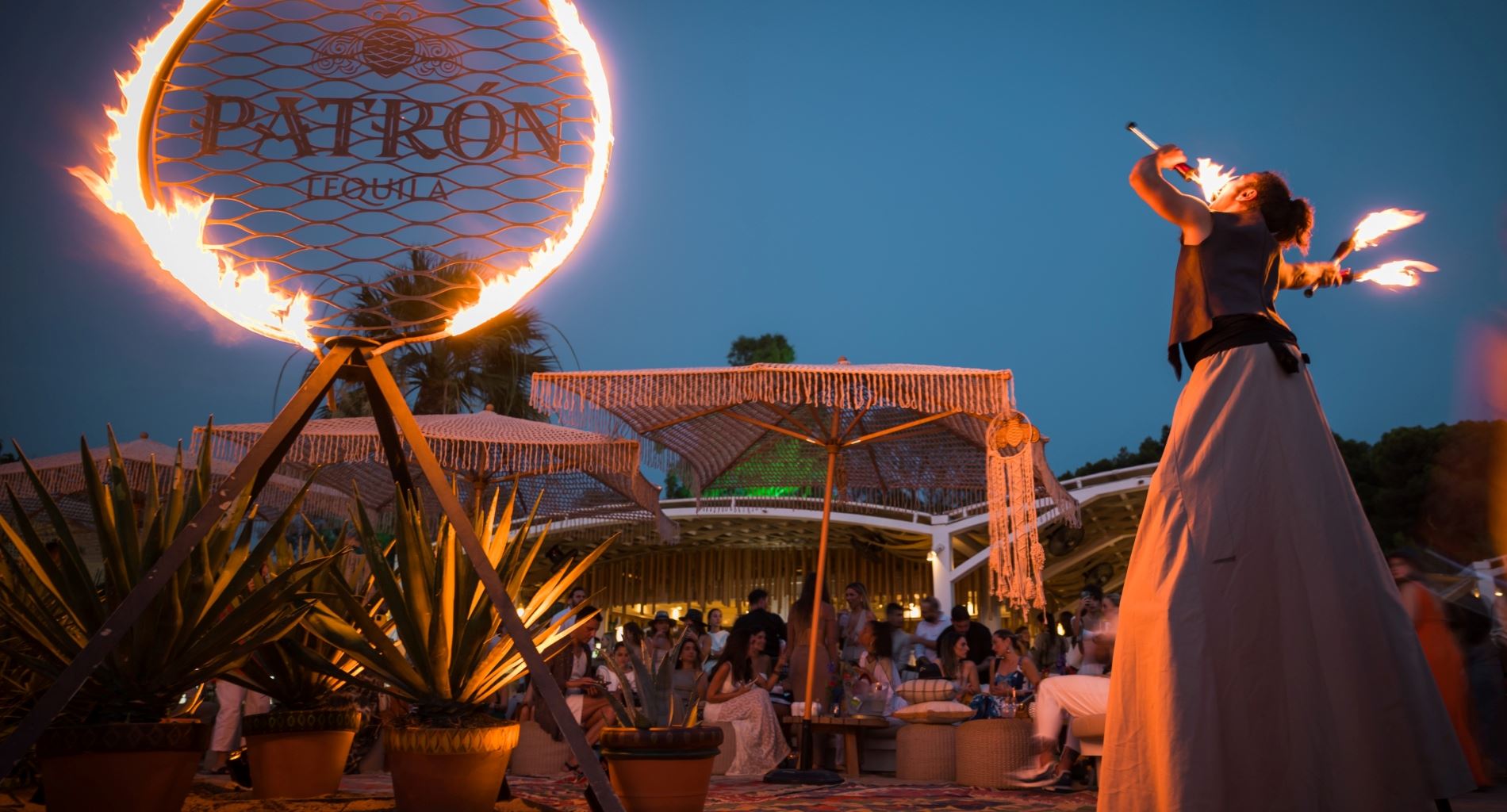 Τα ευφάνταστα Patrón cocktails στην Astir Beach θα συντροφεύσουν τα καλοκαιρινά βράδια μας στην πόλη