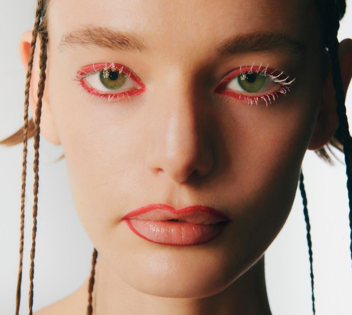 4 εκκεντρικά και απίστευτα "ζουμερά" beauty looks